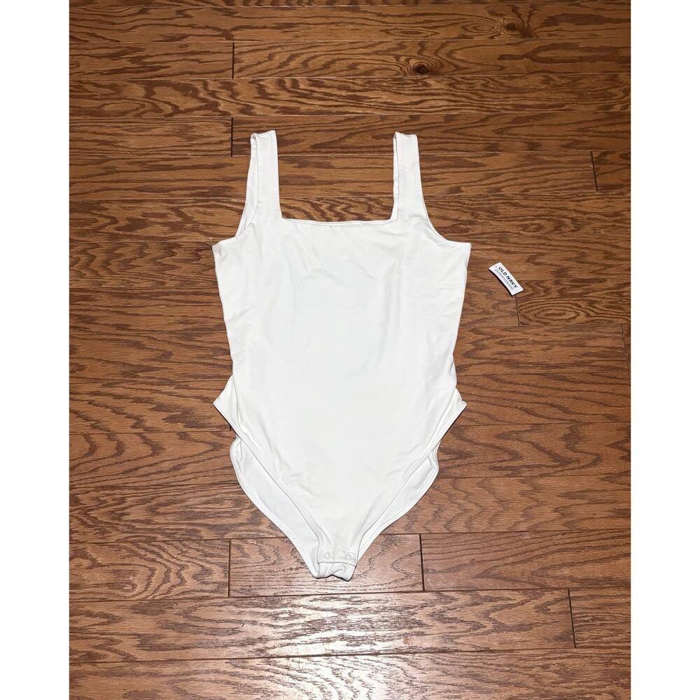 Old Navy Women's White Sleeveless Square Neck Snap Closure Bodysuit Top, Sz XL